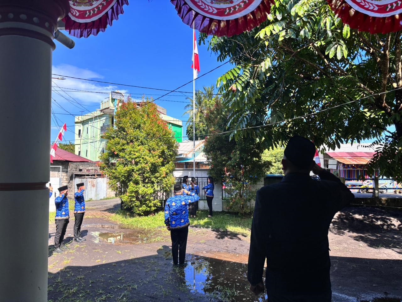 Bawaslu Sitaro Gelar Upacara HUT ke-80 RI