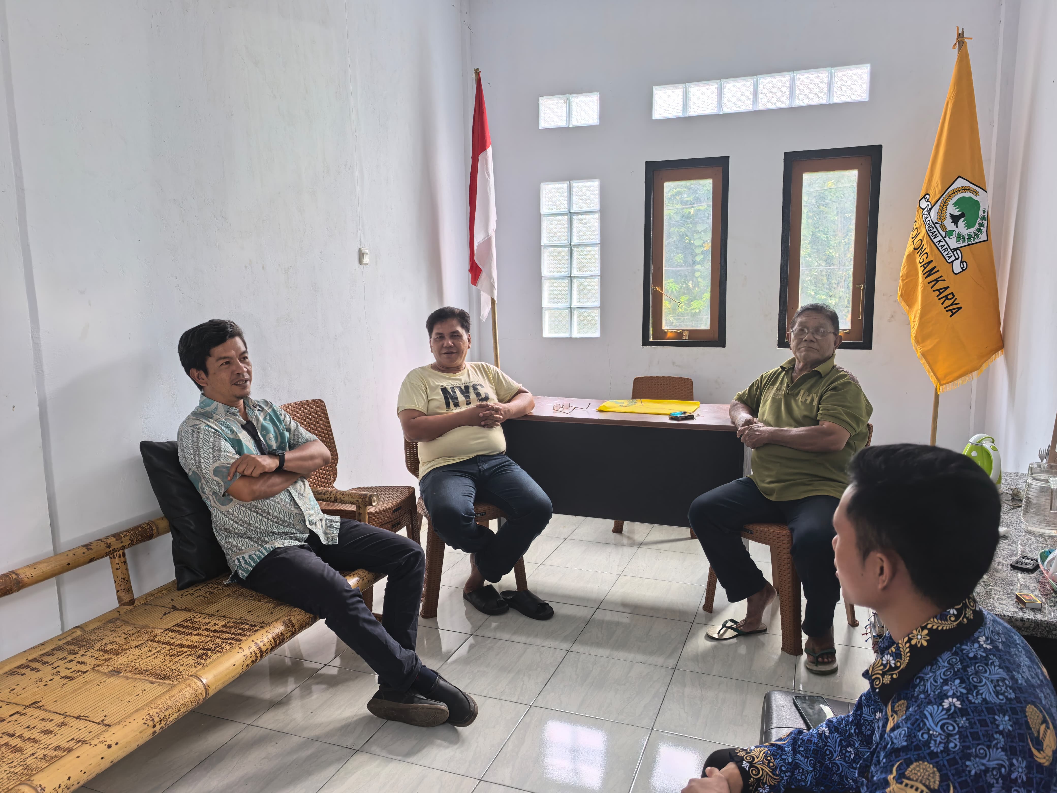 Tindak Lanjut Instruksi Bawaslu RI, Bawaslu Sitaro Visitasi ke DPD II Golkar