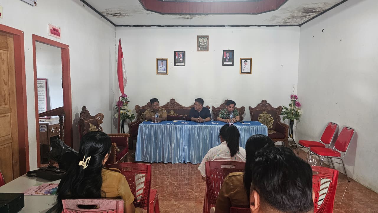 Perkuat Nilai Demokrasi, Bawaslu Sitaro Konsolidasi Bersama Pemerintah Kampung Mohongsawang dan Haasi