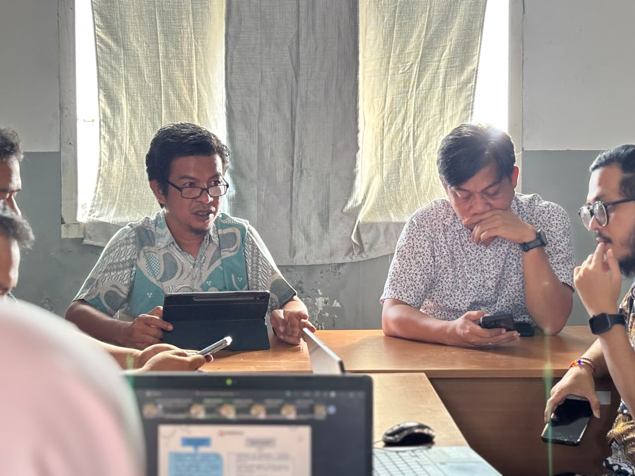 Rapat Evaluasi, Bawaslu Sitaro Optimalkan Kinerja Kesekretariatan