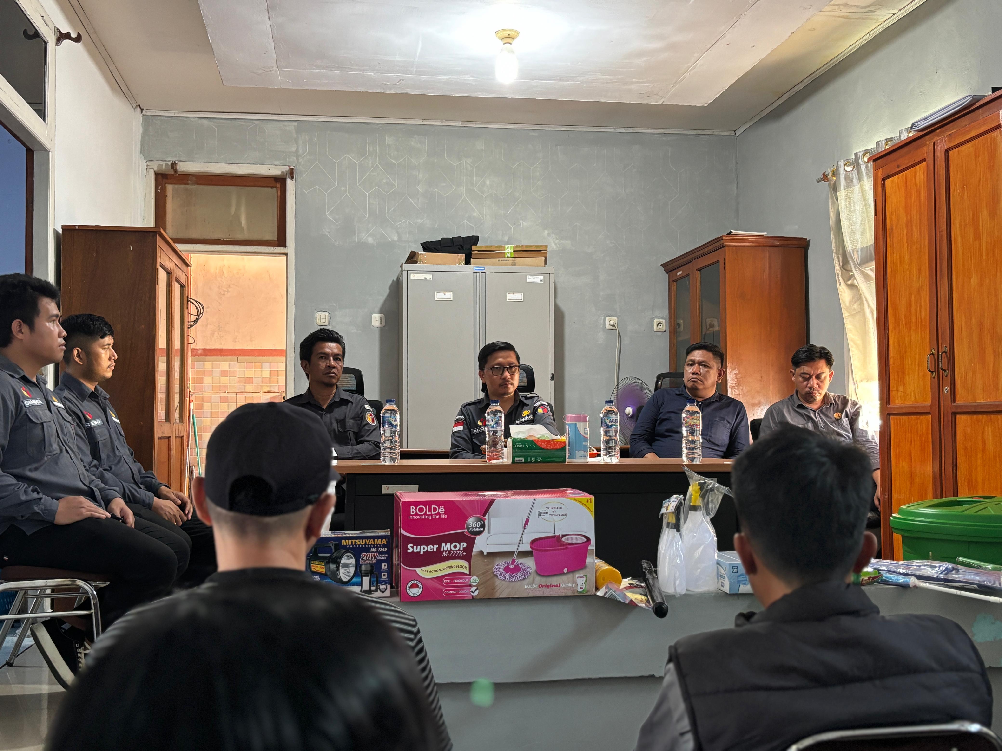 Kunjungan Kerja Kasek Bawaslu Sulut di Bawaslu Sitaro, Perkuat Koordinasi dan Dukungan Kesekretariatan