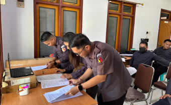 Bawaslu Sitaro Ikuti Penandatanganan Pakta Integritas dan Perjanjian Kinerja 2026